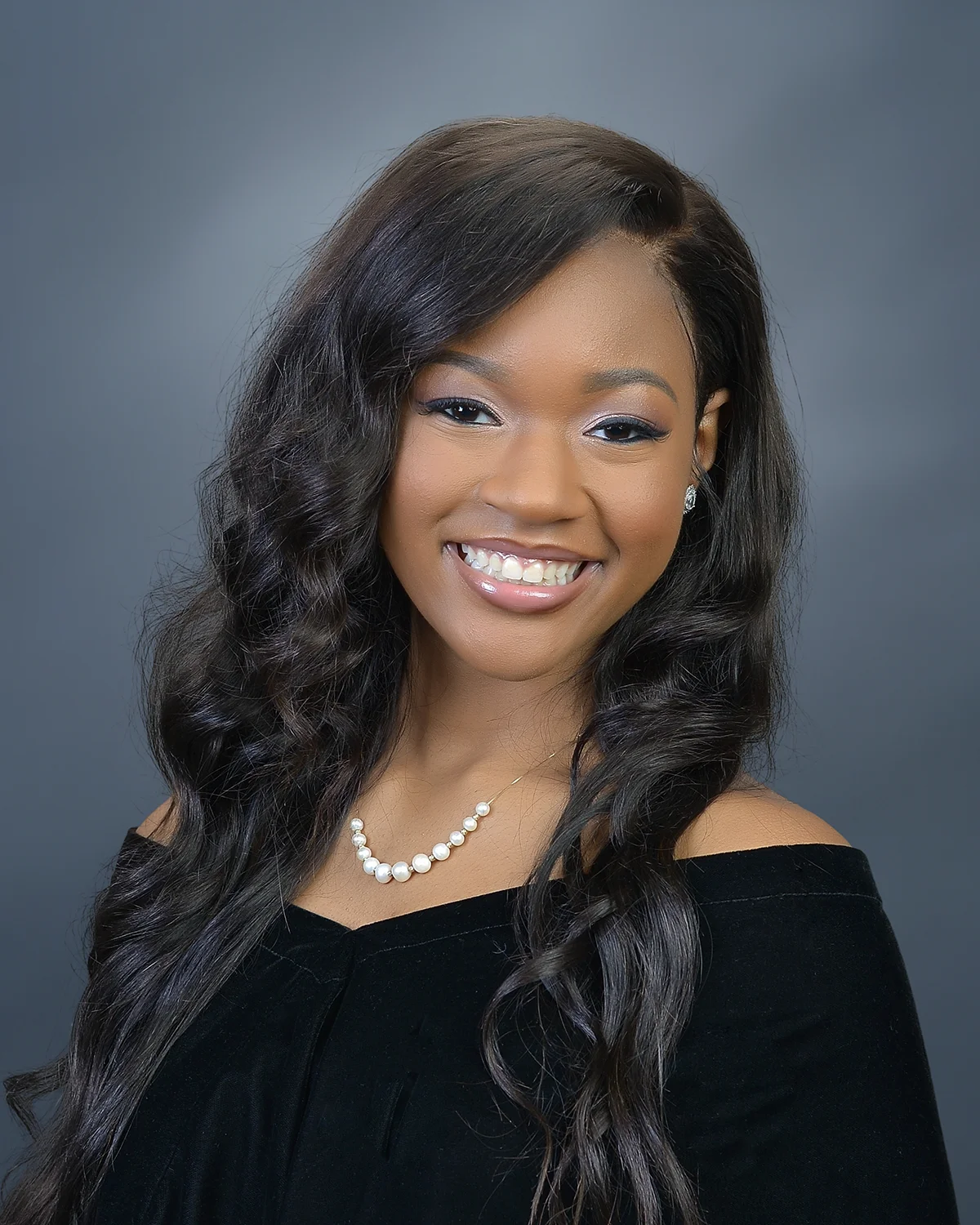 Senior portrait of young woman